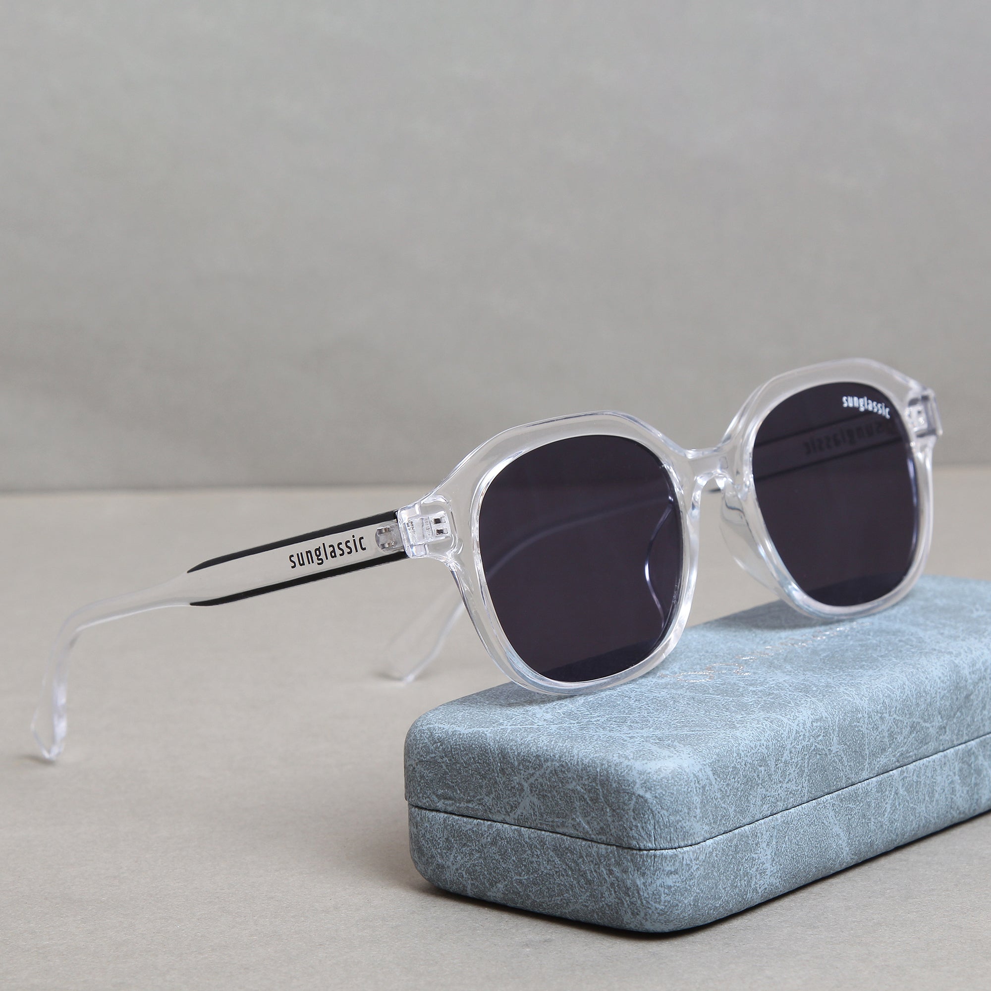 Crypto. Clear Black Square Sunglasses
