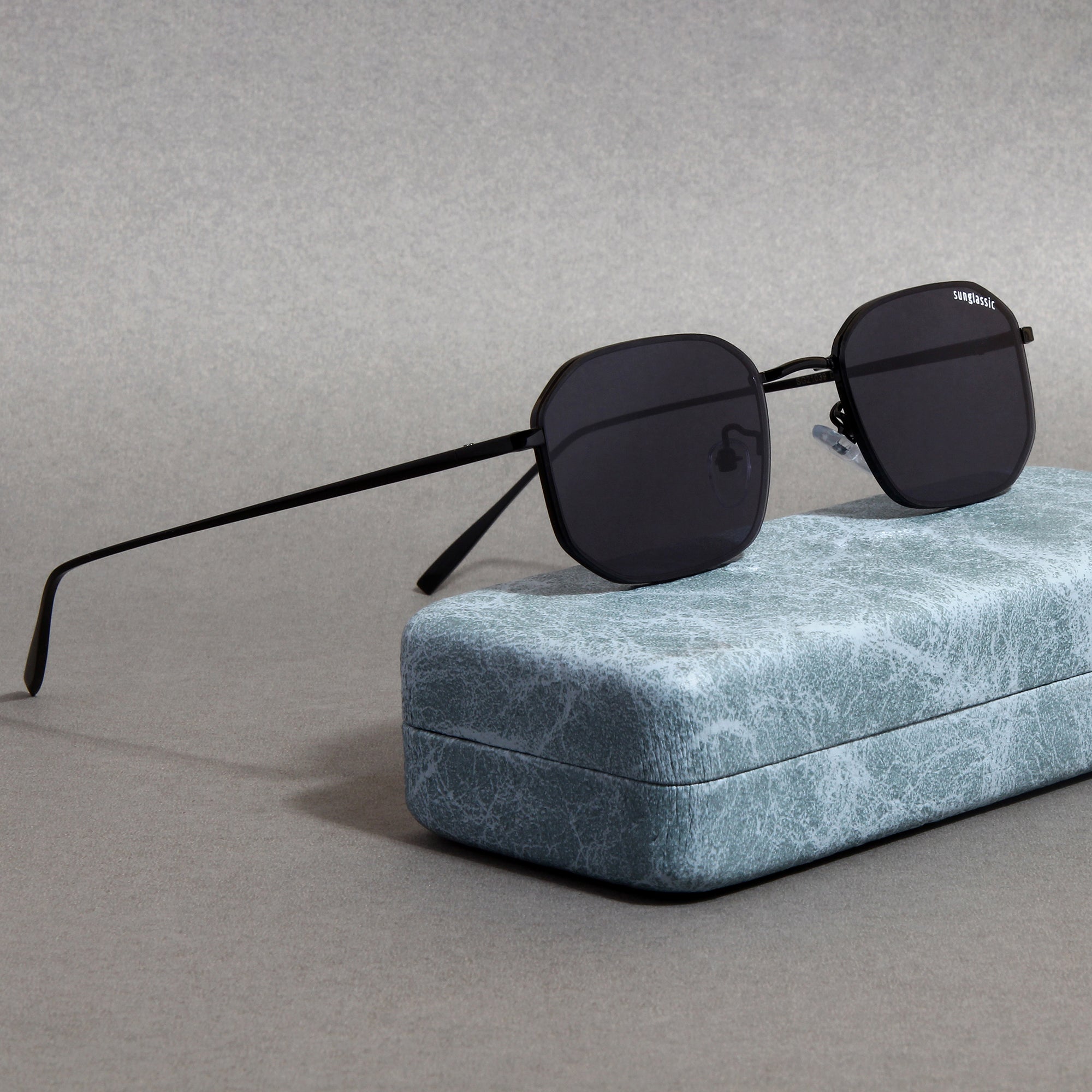 Drip. Black Rectangle Sunglasses